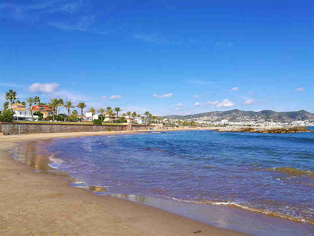 Promenade de Sitges: la plage