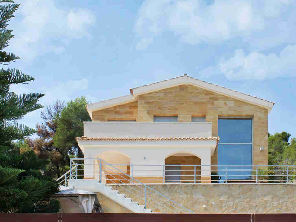 holiday Sitges villa near Barcelona