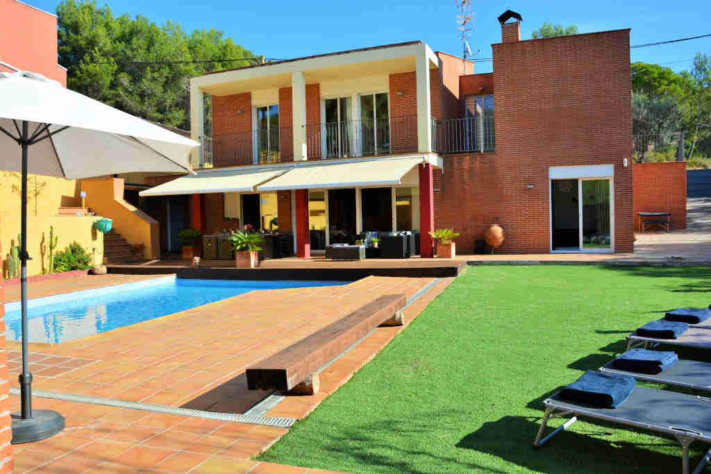 fachada villa