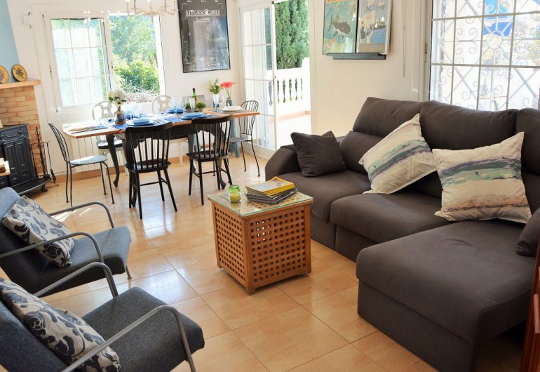 Canapés et fauteuils dans le salon