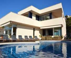 Chalet con piscina vacaciones