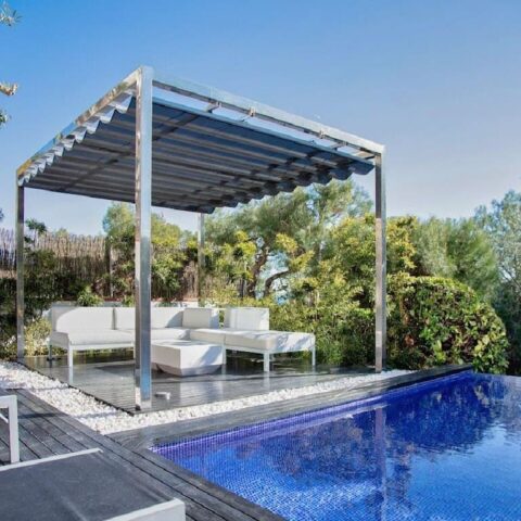 villa con piscina privada en Sitges