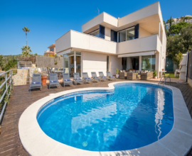 Chalet con piscina vacaciones