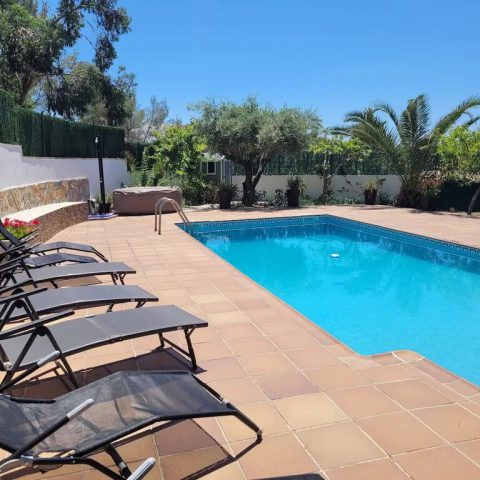 villa for rent sitges