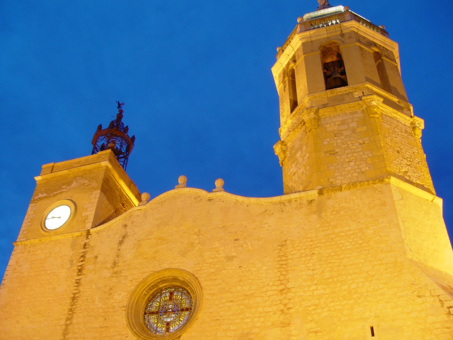 paseo maritimo sitges