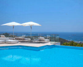 Villa de lujo vacacional con piscina privada en Ibiza