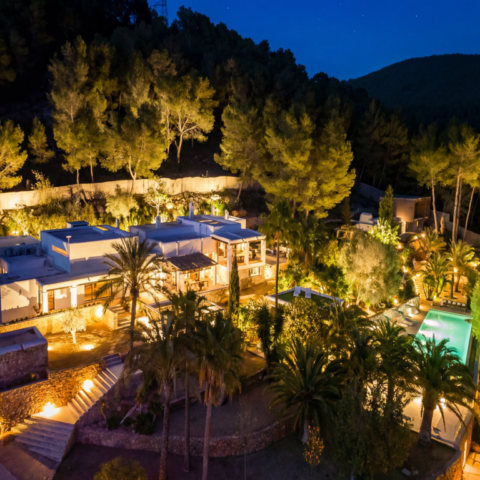 Villa de lujo en Ibiza cerca de la playa