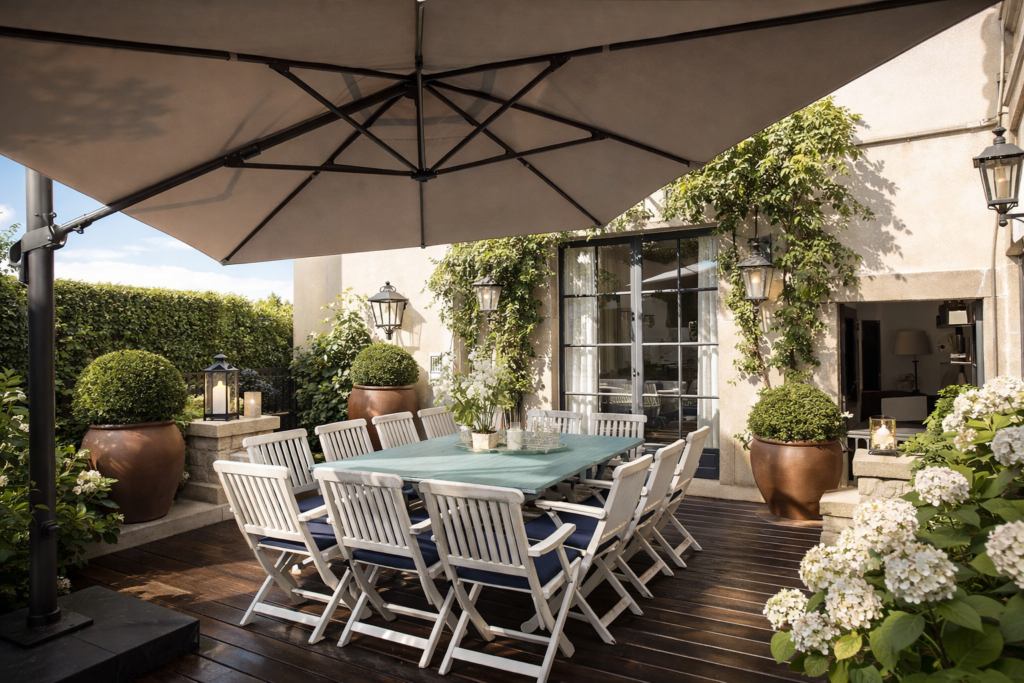 luxury villas with garden in barcelona