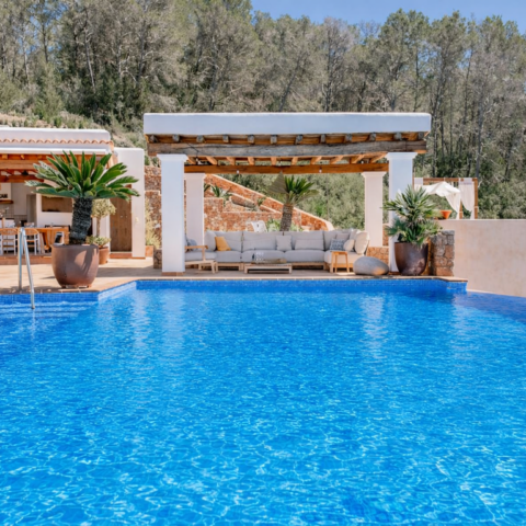 Villa de lujo vacacional en ibiza con spa privado