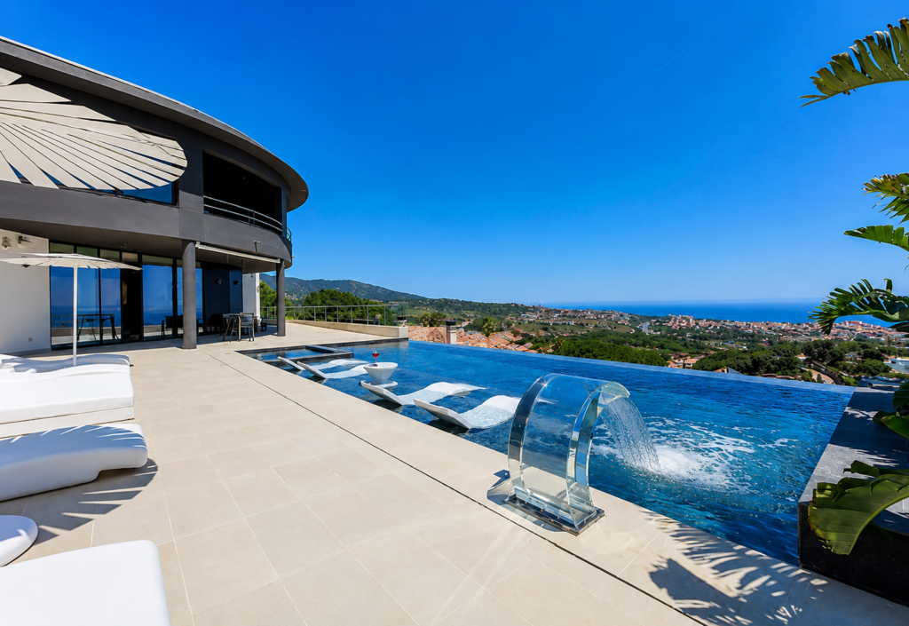 mediterranean holiday home rental