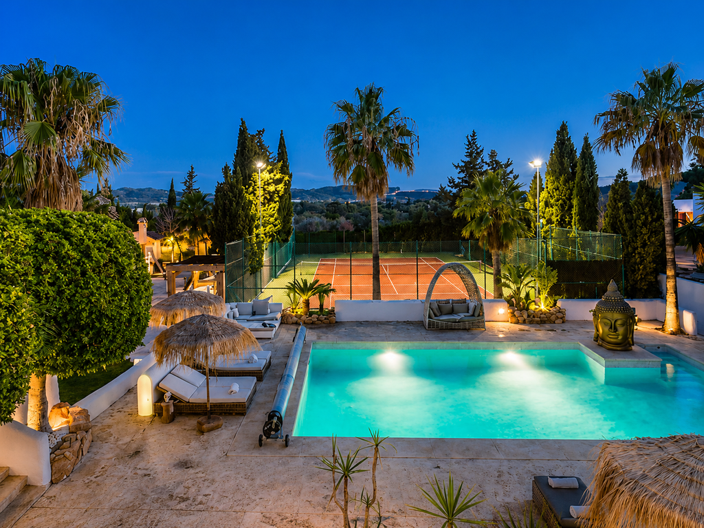 Ibiza villa rental for groups summer