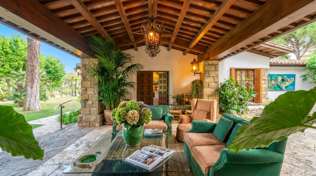 large groups villas in Barcelona