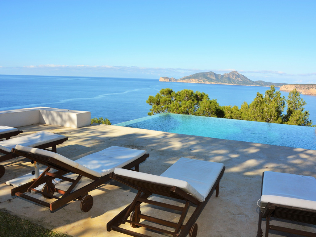 villa de lujo en Mallorca cerca de la playa con vistas espectaculares